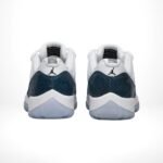 Air Jordan 11 Retro Low Navy Snakeskin LE - Image 5