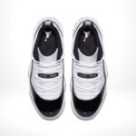 Air Jordan 11 Retro Low Concord White - Image 4