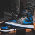 Air Jordan 1 Mid Royal Black - Image 8