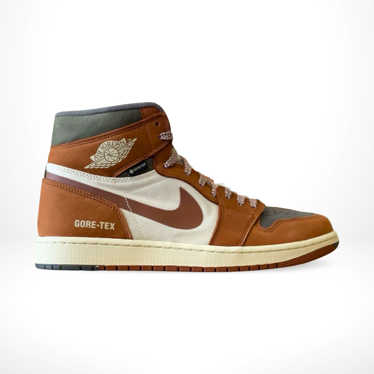 TKH-AJ-0235.jpg Air Jordan 1 Retro High Element Gore-Tex Legend Coffee - Image 1