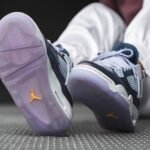 Air Jordan 4 Retro Monsoon Blue SE - Image 8
