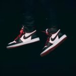 Air Jordan 1 Retro High OG Bloodline Black Red - Image 8