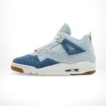 Air Jordan 4 Retro TEX Worn Blue Denim - Image 3