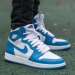 Air Jordan 1 Retro High OG UNC Powder Blue - Image 8