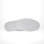 Air Jordan 1 Retro Mid White Pure Platinum - Image 4