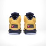 Air Jordan 5 Retro SP Michigan Amarillo - Image 5