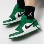 Air Jordan 1 Low Pine Green - Image 6