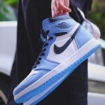 Air Jordan 1 Retro High OG University Blue - Image 7