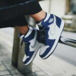 Air Jordan 1 Retro High Midnight Navy - Image 6