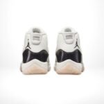 Air Jordan 11 Retro Neapolitan - Image 5