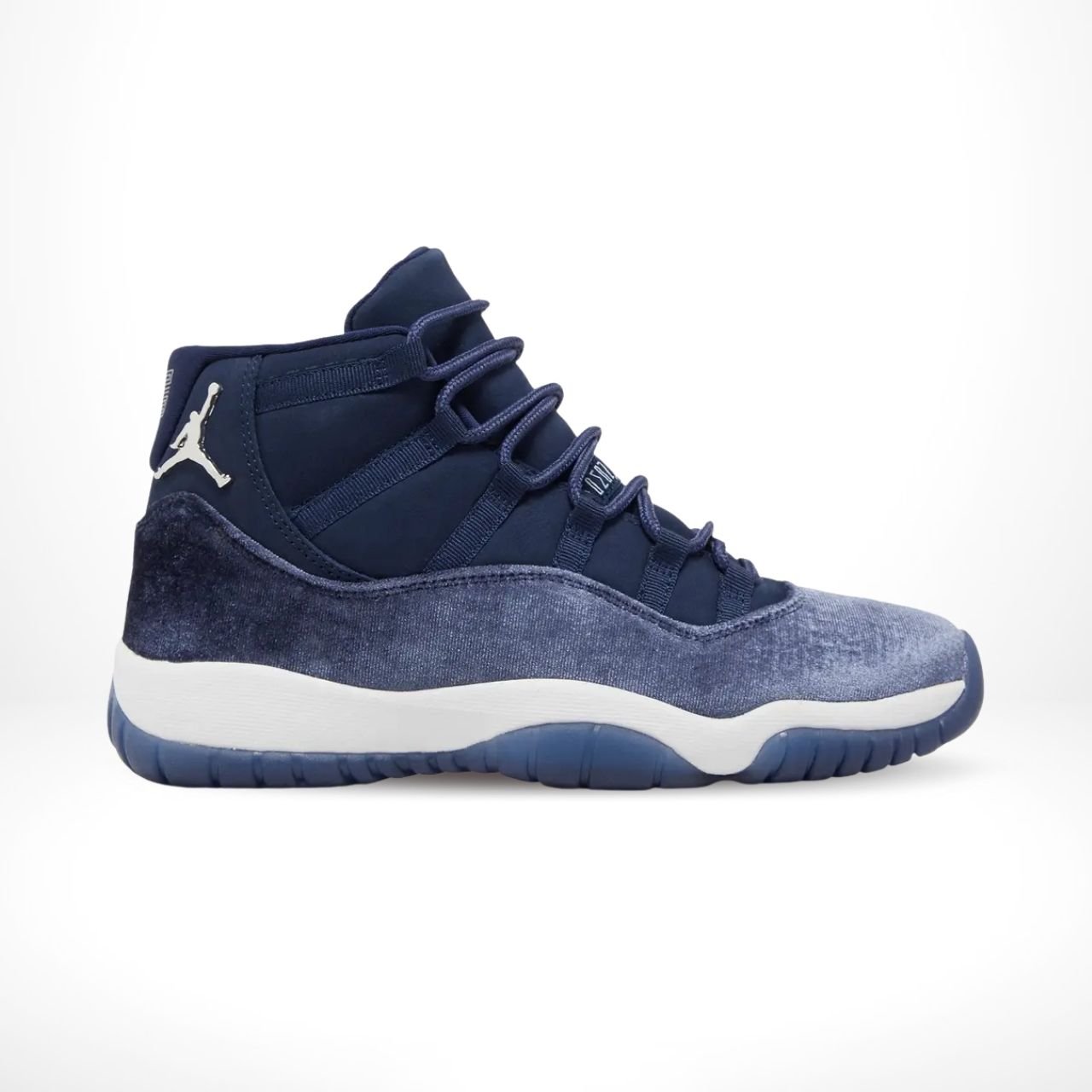 TKH-AJ-0850.jpg Air Jordan 11 Retro Midnight Navy Velvet - Image 1