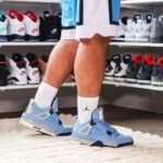 Air Jordan 4 Retro University Blue - Image 7