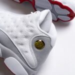 Air Jordan 13 Retro White Wolf Grey - Image 10