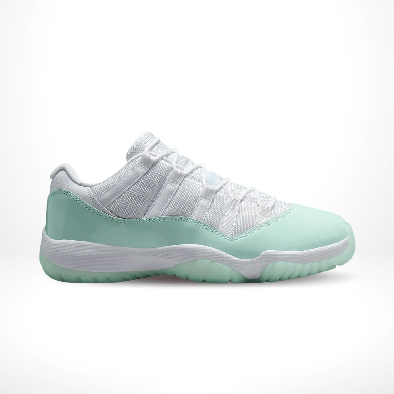 TKH-AJ-0936.jpg Air Jordan 11 Retro Low Igloo White - Image 1