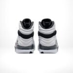 Air Jordan 8 Retro Bugs Bunny 2025 - Image 4