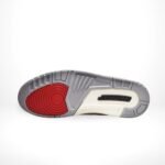 Air Jordan 3 Cement Grey - Image 4