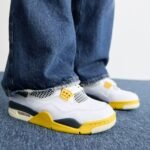 Air Jordan 4 Retro Vivid Sulfur - Image 8