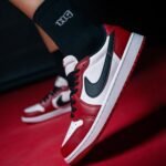 Air Jordan 1 Low OG Chicago 2025 - Image 7