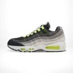 Nike Air Max 95 OG Reverse Neon - Image 3