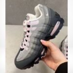 Nike Air Max 95 Pink Foam - Image 9